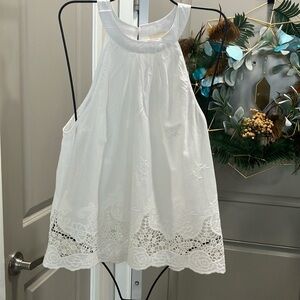 🇺🇸 Caution to the  wind, white cotton & embroidered lace top size M NWOT